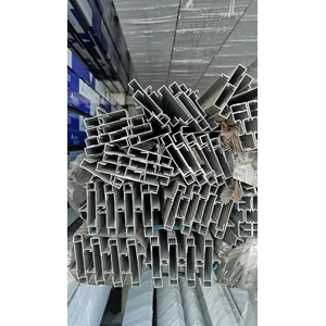 Aluminium profile partisi